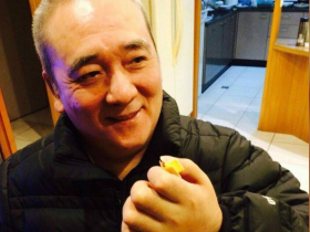 趙學煌離世享壽69歲…演紅鬼丈夫、望夫崖，車禍癱瘓一度不想活，青梅竹馬太太撐住他26年不放手